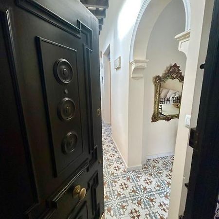 Gatu Casa Lola , " Preferente Mayores De 25 Anos Y Familias " El Puerto de Santa Maria Exterior foto
